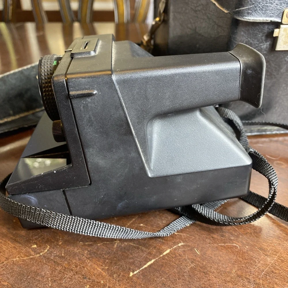 Vintage Polaroid Pronto! RF Instant Land Camera w/ Polaroid Branded Leather case